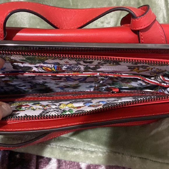 NWT Christian Lacroix paris, color red. - Picture 5 of 12